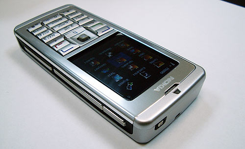 Телефон Nokia Е60